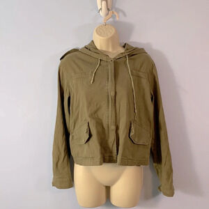 Brandy Melville army green cropped utility jacket zip up hooded snap buttons